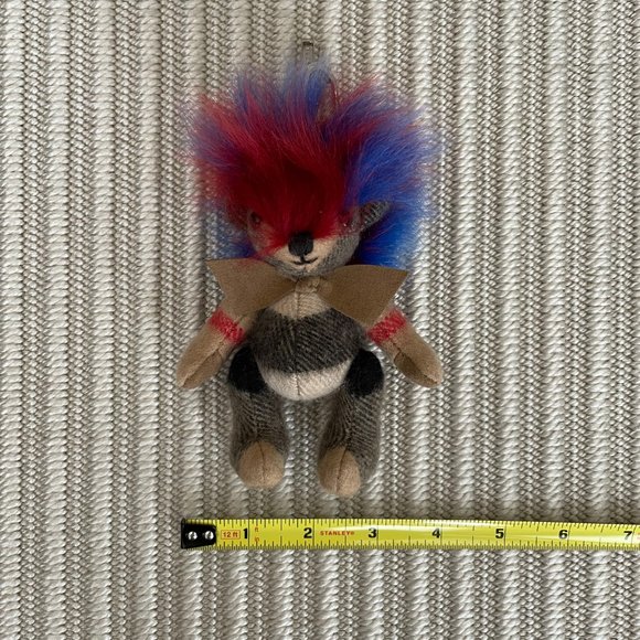 Burberry Thomas Bear Check Cashmere Bag Charm - Picture 6 of 6